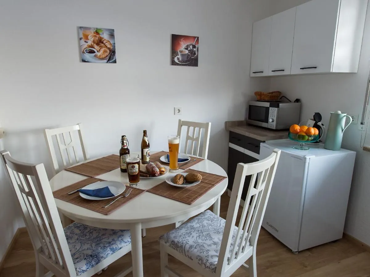 Cosy Holiday Home With Sauna In The Allg U Burggen